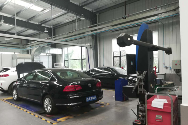 貴州航空工業(yè)技師學(xué)院專業(yè)設(shè)置與就業(yè)前景解析 電腦軟件設(shè)計(jì)與開發(fā)方向